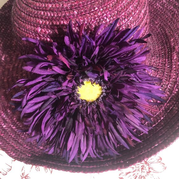 Step Back in Time with this Gorgeous Vintage Derby-Style Sun Hat! main image 11